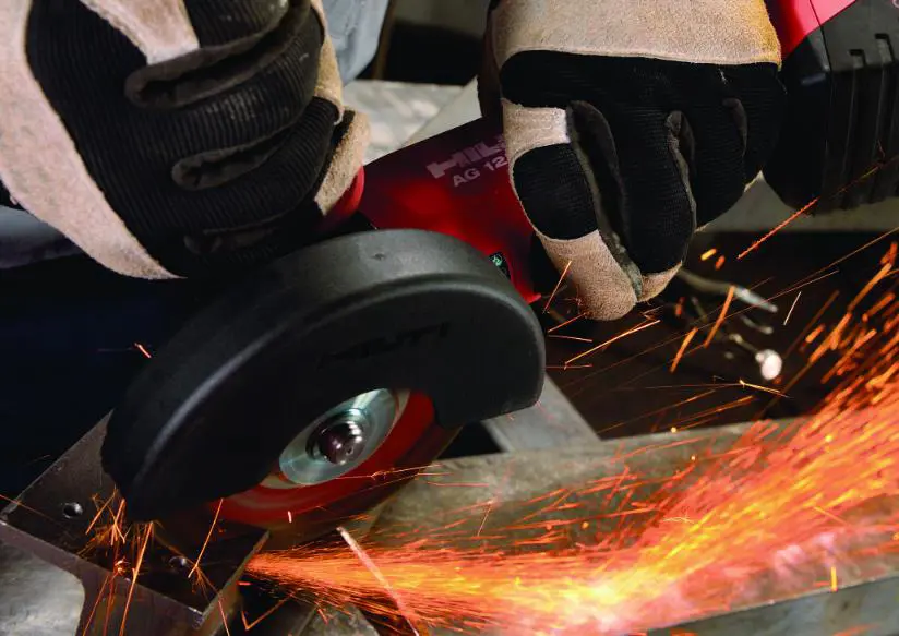 Cordless Angle Grinder , d=125 mm  (Two batteries and charger),  21,6V